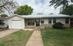 2513 Powell Drive, Gatesville, TX 76528