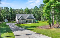 224 Blackthorn Road, Colbert, GA 30628