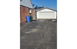 8140 W 84th Place, Justice, IL 60458
