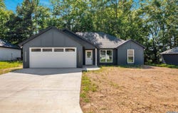 150 Josiah Circle, Centre, AL 35960