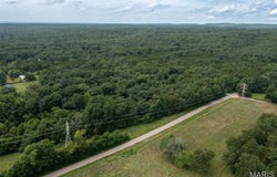 1 Hillsboro Road, Bonne Terre, MO 63628