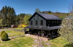 39 Van Wagner Road, Willow, NY 12495