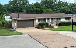 Manchester, MO 63021