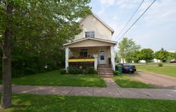 5111 Wadena St, Duluth, MN 55807