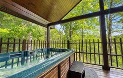 614 Hillbilly Haven Way, Gatlinburg, TN 37738