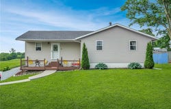 906 Maple Street, Marceline, MO 64658