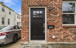 122 S 19th St, South Side, PA 15203