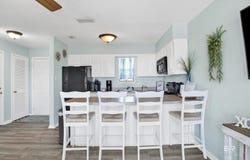 1037 W Lagoon Avenue, Gulf Shores, AL 36542