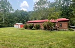 7656 Ivydale Rd, Clay, WV 25043