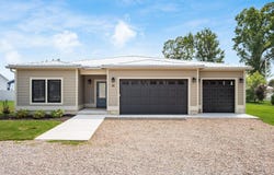 61 Lippert Lane, Buckeye Lake, OH 43008