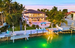 210 W Seaview Circle, Duck Key, FL 33050