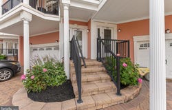 423 E 10TH AVENUE, WILDWOOD, NJ 08260