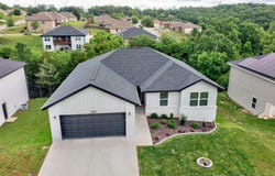 175 Sunrise Villa Drive, Branson, MO 65616