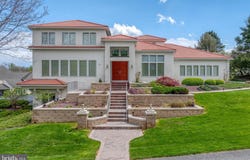 23 DEERFIELD ROAD, LANCASTER, PA 17603