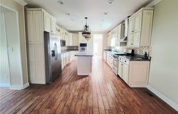 1009 6TH Avenue, St Albans, WV 25177