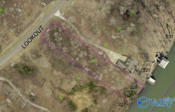 2149 Lookout Mountain Drive, Scottsboro, AL 35769