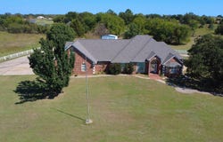 101 Gatlin Dr, Meeker, OK 74855
