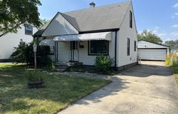 14049 Leonard Avenue, Warren, MI 48089