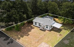 2807 Hendricks St, Gladewater, TX 75647