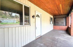 610 2nd Ave, Sutersville, PA 15083