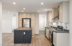 20876 E Mesa Verde Road, Mayer, AZ 86333