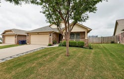 13304 SW 4th Street, Yukon, OK 73099