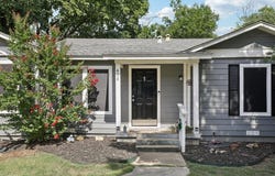 408 Harrison Lane, Hurst, TX 76053