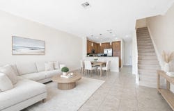 4792 Sundance Way, Davie, FL 33328