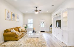 1845 Pineglen Dr, St Gabriel, LA 70776