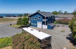 15263 OCEANVIEW DR, Brookings, OR 97415