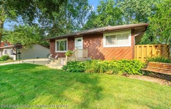 5928 Rolfe Road, Lansing, MI 48911