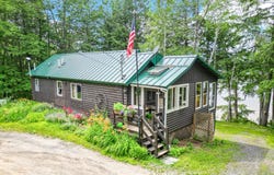 16 Brackett Road, Dresden, ME 04342