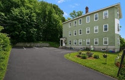 576 Franklin St, Worcester, MA 01608