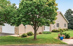 2163 Cleveland Way S, Cambridge, MN 55008