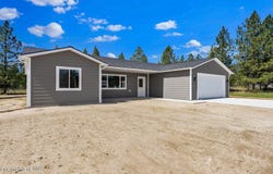 26 Pomelo Place, Moyie Springs, ID 83845