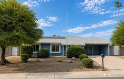 2031 E VISTA Drive, Phoenix, AZ 85022