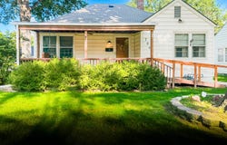 704 SW Randolph AVE, Topeka, KS 66606