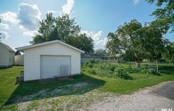 306 N MASON Street, Deer Creek, IL 61733