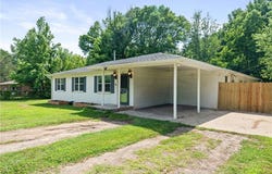 3127 Twin Oaks RD, Van Buren, AR 72956