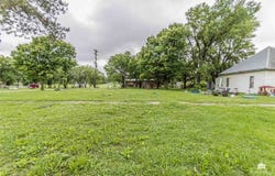 314 East Stover, White City, KS 66872