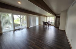 1500 Camellia Drive, Munster, IN 46321