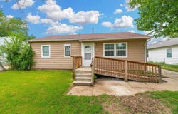 2529 N Chautauqua Ave, Wichita, KS 67219