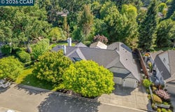 3 Meadowbrook Ln, Danville, CA 94526