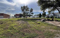 907 & 909 3rd Street, Batavia, IA 52533