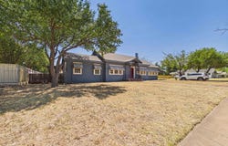 1305 BUCHANAN STREET, Wichita Falls, TX 76309