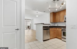 930 WAYNE Avenue, SILVER SPRING, MD 20910