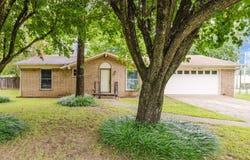 2412 Denise Drive, Benton, AR 72015