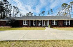 164 1st Rd., Hazlehurst, GA 31539