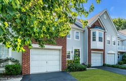 9 Beacon Court, Holmdel, NJ 07733