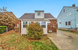 766 E 232nd Street, Euclid, OH 44123